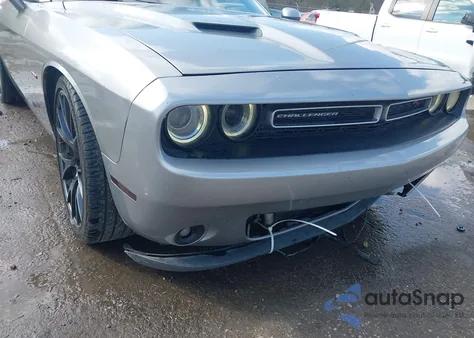 2015 Dodge Challenger R/T Plus z USA, uszkodzony, nr VIN 2C3CDZBT8FH816539